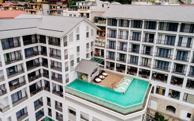 Hotels and resorts in Vietnam