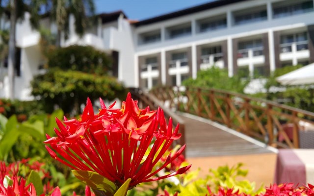 Hotels and resorts in SRI LANKA