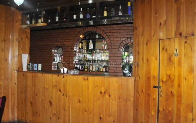 Hotels and resorts in SRI LANKA