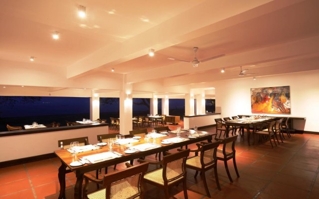 Hotels and resorts in SRI LANKA