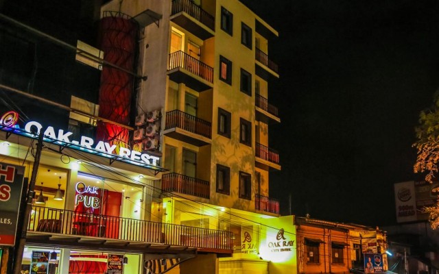 Hotels and resorts in SRI LANKA