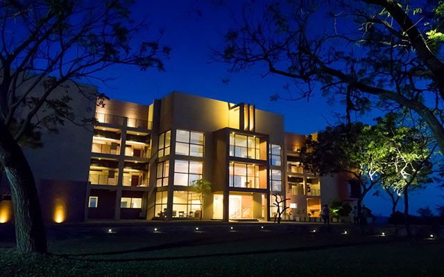 Hotels and resorts in 