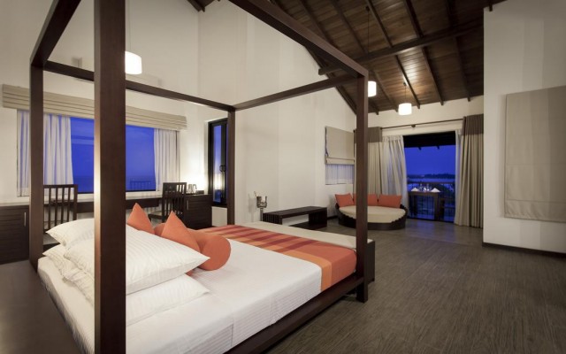 Hotels and resorts in SRI LANKA