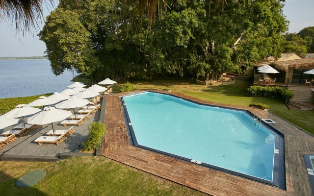 Hotels and resorts in SRI LANKA
