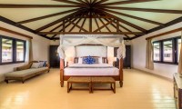 Kihaa Maldives Resort & Spa