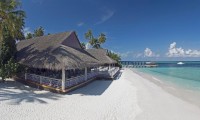 Malahini Kuda Bandos Resort