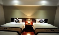 Moonlight Hotel