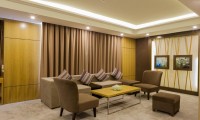 Muong Thanh Luxury Nhat Le Hotel