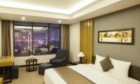 Muong Thanh Luxury Nhat Le Hotel