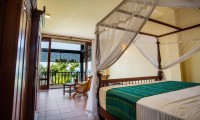 South Point Ocean Villa