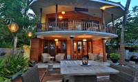Thaproban Beach House