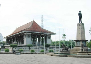 Holidays to SRI LANKA